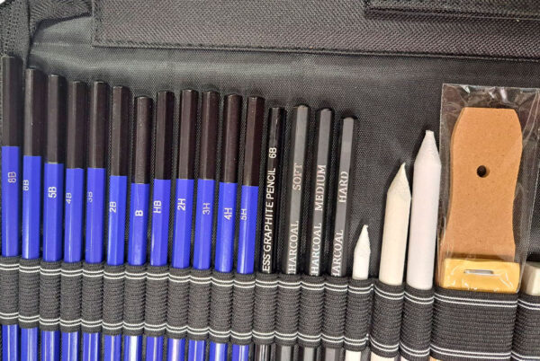 Set De Lapices De Colores Y Grafito Kit Para Dibujo Estuche - Image 3